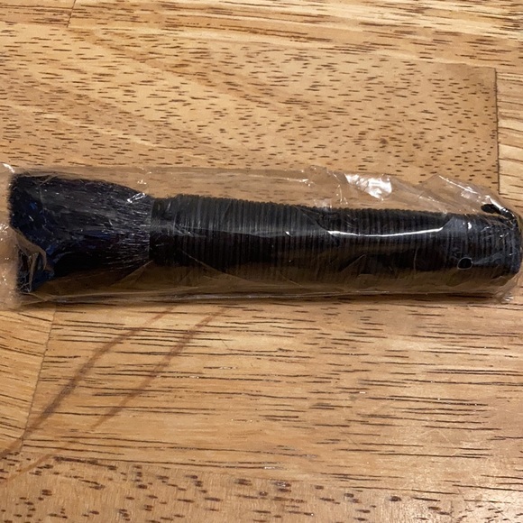 NARS Mizubake Kabuki Brush - Picture 9 of 9